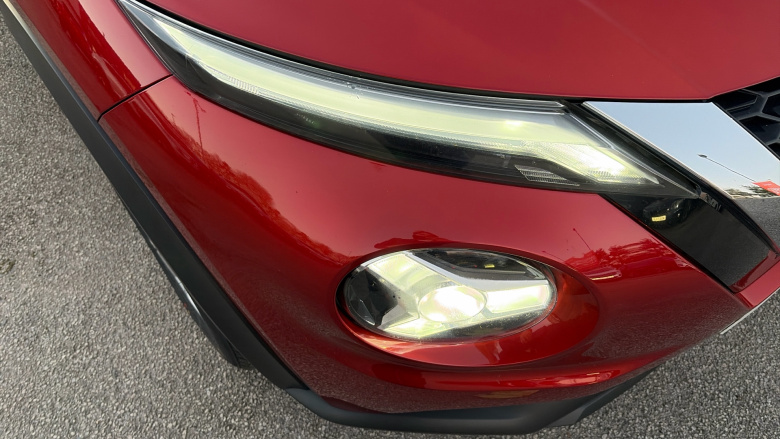 Nissan Juke 1.0 DiG-T 114 N-Connecta 5dr Petrol Hatchback